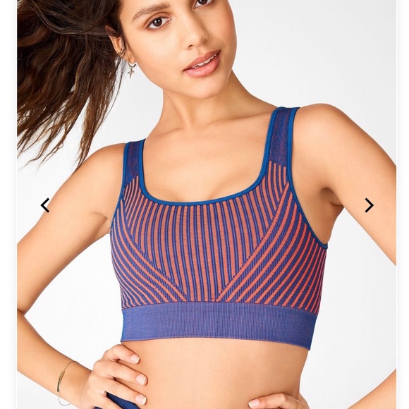 Fabletics Alexis Seamless Sports Bra - Picture 2 of 5